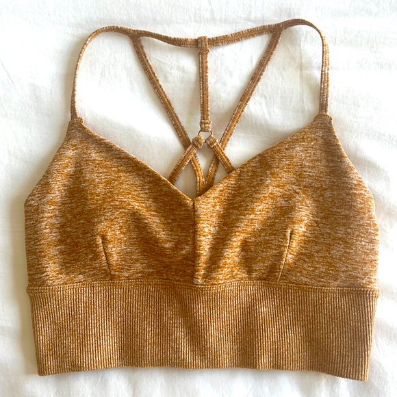 Alo Soft Lavish Bra - Picture 4 of 6